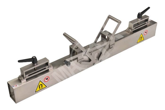 Принцип за почистване на магнитна метла за кари високоповдигачи Принцип за почистване на магнитна метла за кари високоповдигачи